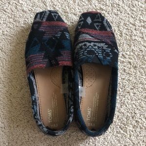 Patterned Toms w/ Insulation